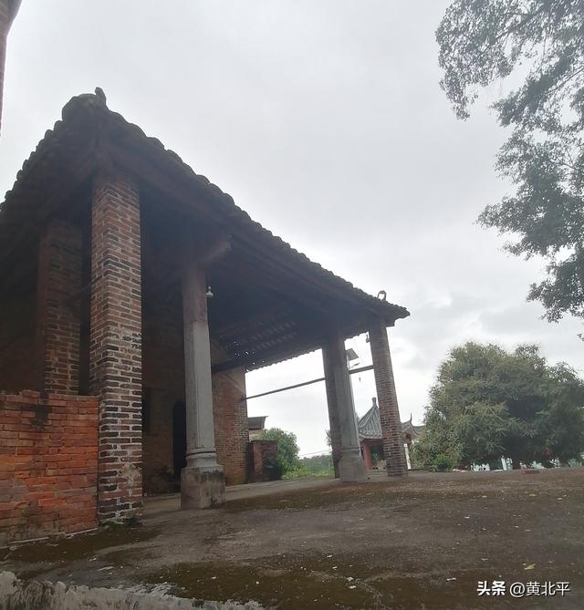 广西南宁市武鸣区陆斡镇县级文保建筑，是文桐村民的文娱场所