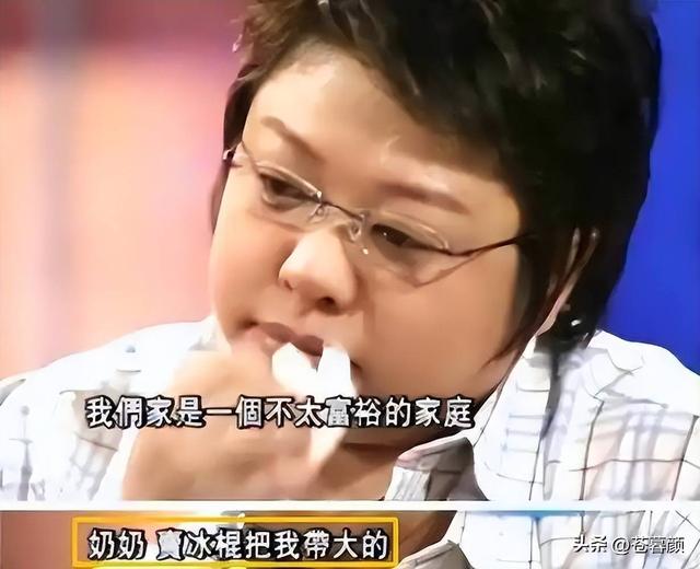 被实名举报过的韩红，终于明白她终身不嫁的原因