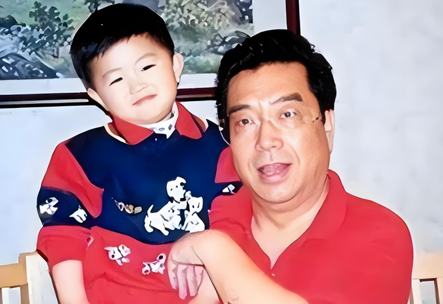 差27岁的爱情可信吗？李双江两个儿子的差距说明一切，天壤之别！