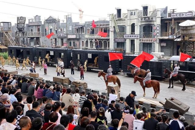 放大招了！5地游客直接冲！