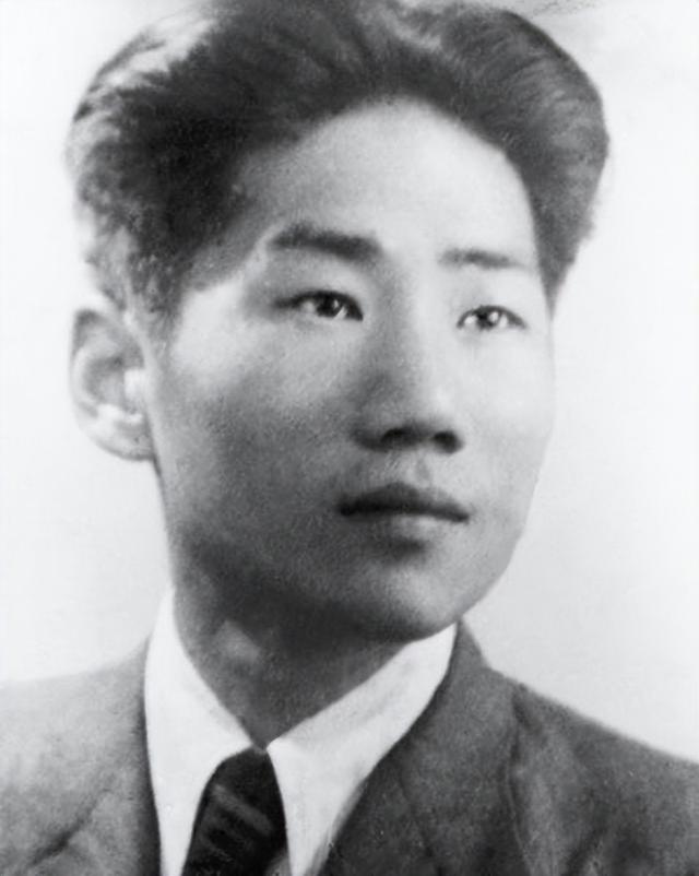 1971年	，刘思齐入狱后向毛主席求救，毛泽东最高指示：娃娃们无罪