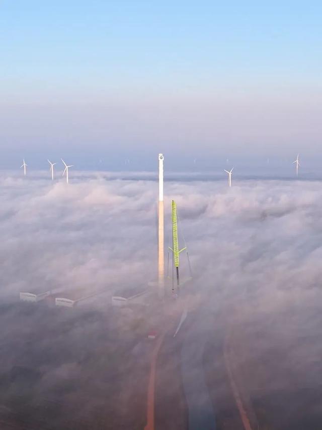 还有这种操作？中国重器4000吨逆袭成功！| 地球知识局