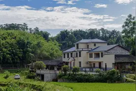 重磅！农村住房安全大升级，危房改造、建新拆旧、定期巡检三招齐发！图片