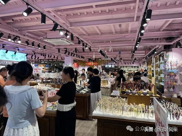 杭州寻吃·一碗蟹黄面