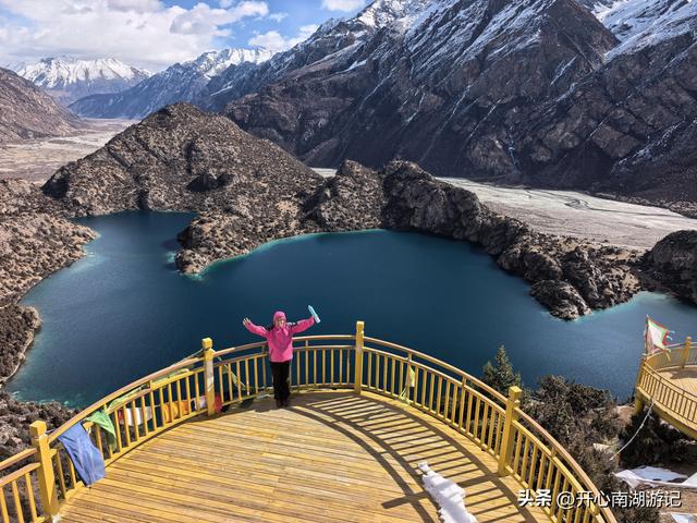 喀什经317到成都，边坝-洛隆，看祥格拉冰川，登顶观三色湖