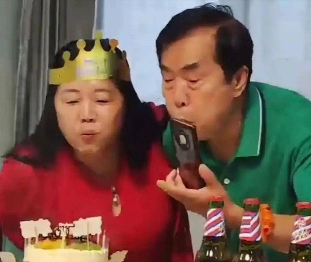 贪财又好色，德不配位的几位老艺术家，没一个人值得同情