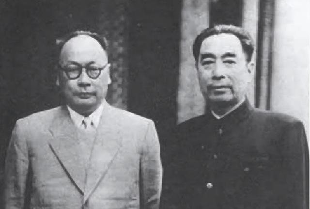 1962年，与周总理贺龙一起喝酒，陈毅猛地惊叫：张茜，我的脚好痛