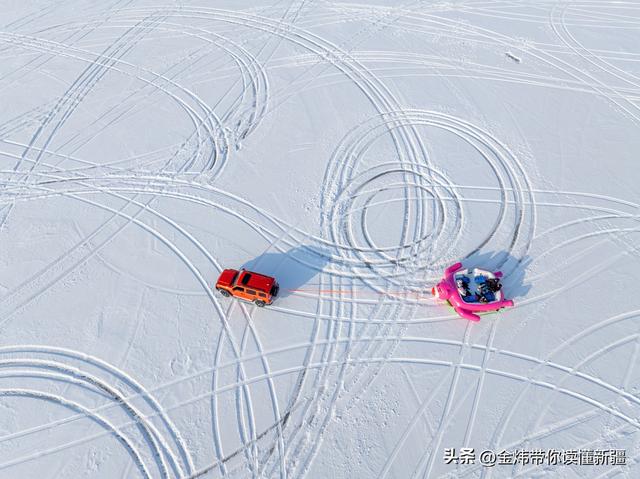 乌伦古湖黄金海岸景区借福海冬捕节分会场东风全力“添柴”冰雪游