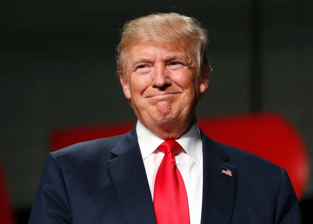 特朗普中断采访，离场去接北京电话	，中方提了个要求，与台海有关