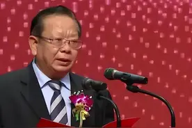 他来自湖南永州县城，初中毕业，傍上机器人，半年财富翻倍超50亿图片