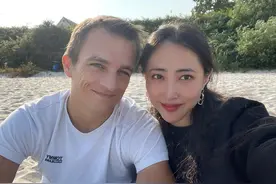 北京剩女爱上小4岁德国肌肉男，婚后生仨娃，放弃铁饭碗定居德国图片