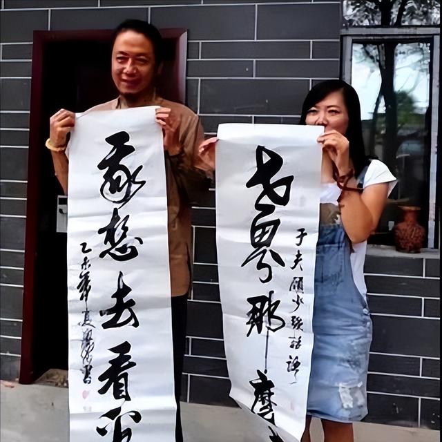 “辞职看世界”的女老师，11年后现状曝光：黯然回乡，老公已分手