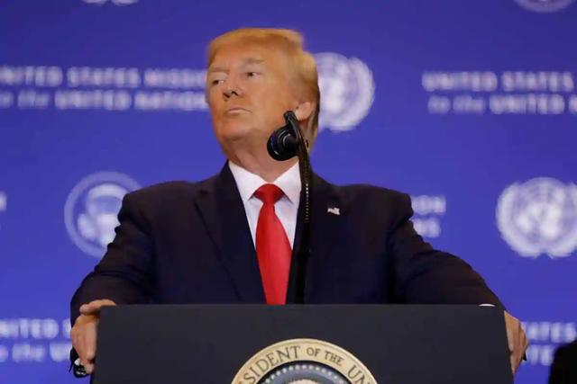 10.4万亿坏账引危机，普京火速接受停战条件，俄罗斯总统身不由己