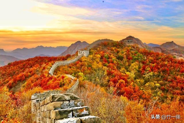 Deepseek和百度AI共同推荐北京红叶区：到北京旅游至少要去三个。
