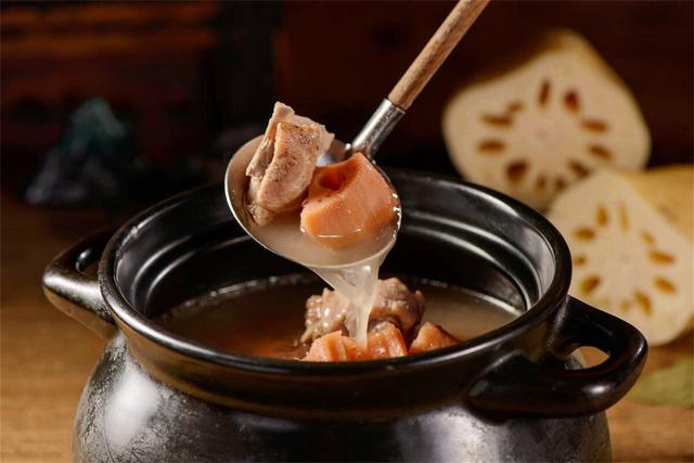 黄豆煲花胶猪骨 2026年黄豆煲花胶猪骨汤的做法