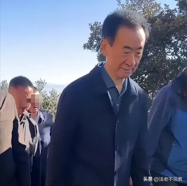 再难翻身？刚还完6000亿外债，71岁的王健林又迎来大麻烦