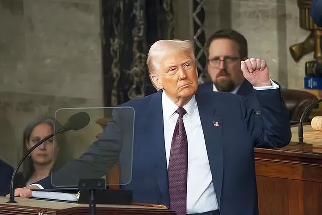 日本通告全球，将强占钓鱼岛？中方已经增兵，福建舰开始北上