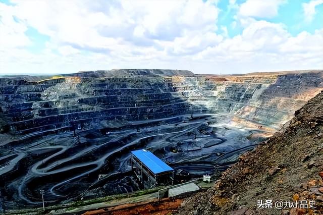 6国配合日本共同反华，中方停签合同掐住七寸，高市：无法容许