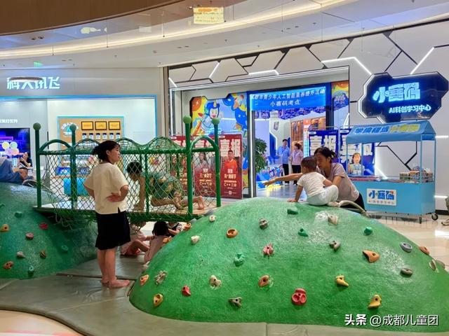 免费、凉快、热闹、能耍水！今年成都避暑地top1是这里