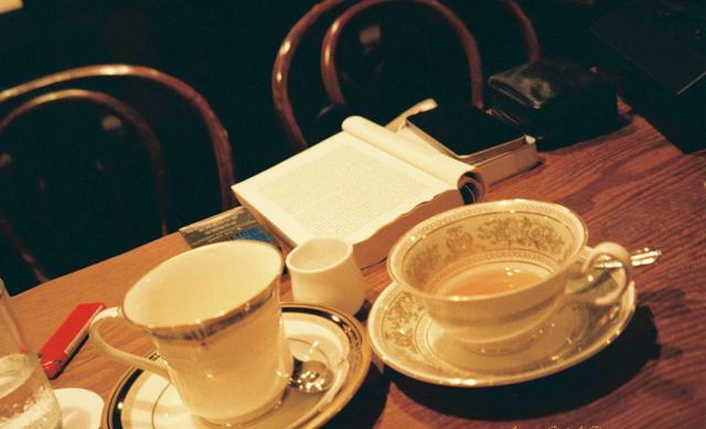 在当今快节奏、碎片化的时代，如何高效利用零散时间、不断升级学