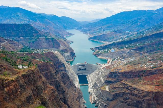 昭通市490亿595个重点工程最新建设进展