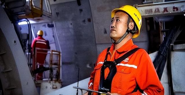 外国专家：中国又开始“反人类操作”，耗资125亿把高速搬到地下