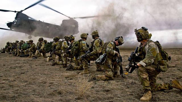 野心！特朗普大军出动！目的竟不是马杜罗？南美火药桶或暗藏猫腻