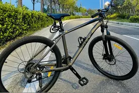 内心一旦平静 外界鸦雀无声图片