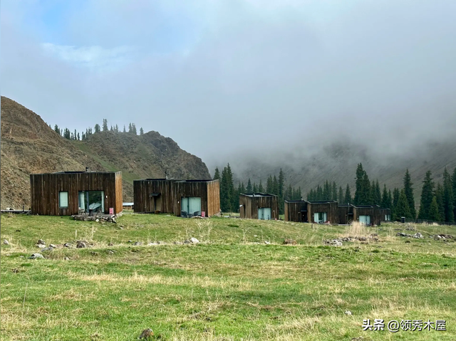 新疆三大顶流木屋营地：用15年木结构经验的眼光聊聊遗憾与避坑