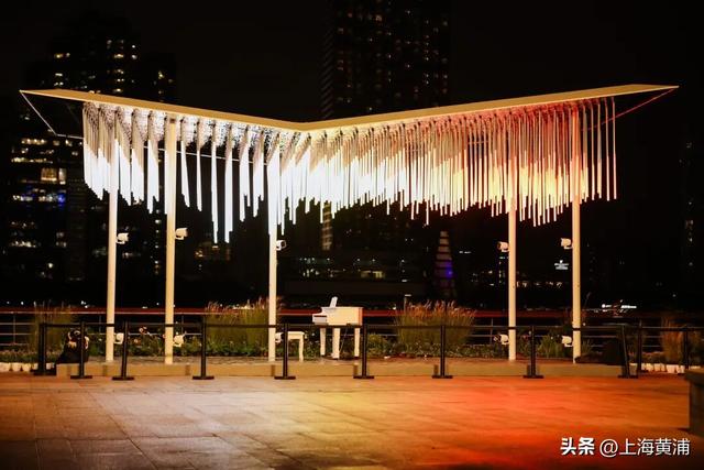 真的被美到！7处“光之秘境”现身南外滩，浪漫升级！
