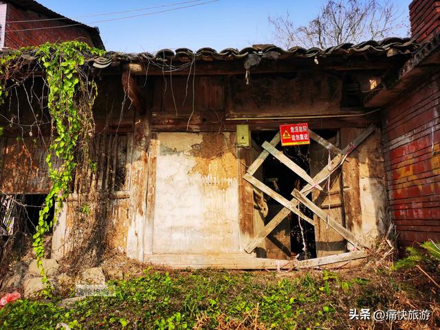 行走自贡：自犍路上的荣县鼎新张家场