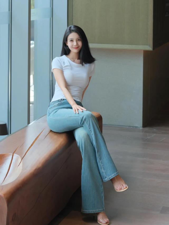 9个全身照拍照姿势，跟着拍，又高又瘦，拍照腿长、身材好