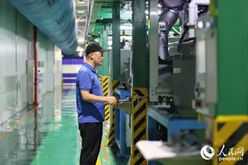 “专精特新”福建观察：进击的“小巨人”，“变”中寻机图片