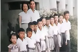 吴信泉十二个子女：长子致力于革命历史研究，第六子是医学专家图片