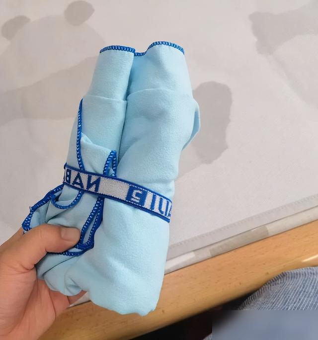 心态崩了！没人告诉我，原来酒店的浴巾大家都是这么用的？好脏！