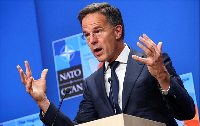 局势有变，特朗普连退2步，北约秘书长攀扯中俄	，已成众矢之的