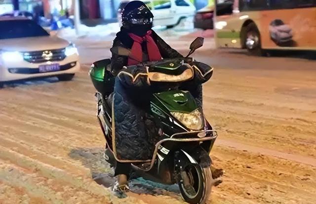 天冷气温下降，电动车掉电太快怎么办？告诉你5个解决方法