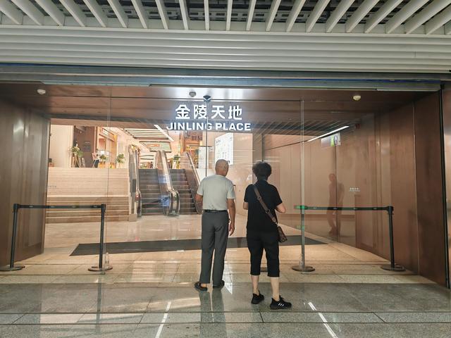 悦活里来南京了，这份导购攻略也来了
