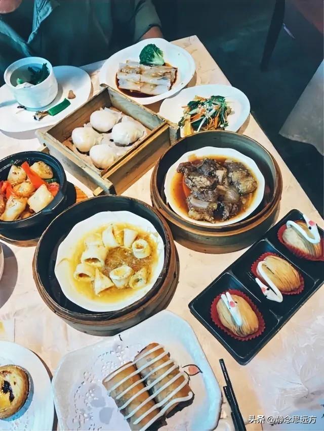 退休后跟着儿子到厦门生活了一年，说实话，我羡慕这的生活了
