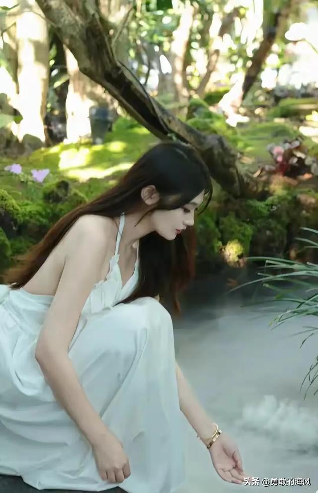 甘肃兰州一佳人仙姿玉色,堪称上帝吻过的容颜,美得让人移不开眼