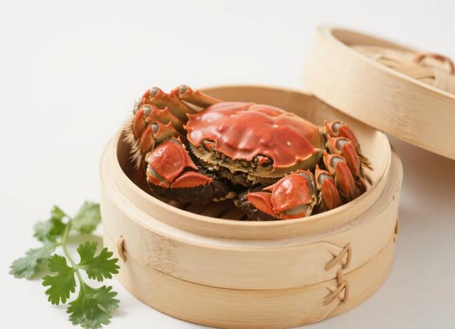蒸螃蟹，多长时间才熟？牢记3个时间点，不掉腿，不流黄，特鲜嫩