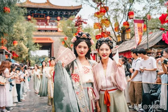 清明上河园：暑期消夏纳凉狂欢模式即将全面开启！