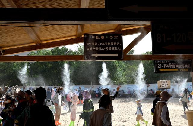 甘肃敦煌：“智”迎旅游高峰