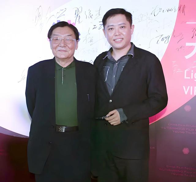 名导翟俊杰病逝！他生前最骄傲的事：我的一双儿女都没有出国