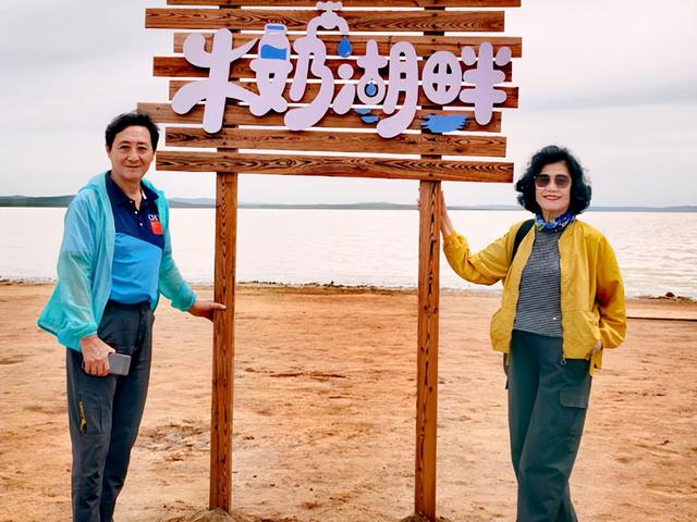 内蒙古旅游：从牛奶湖到风情马镇行（图）