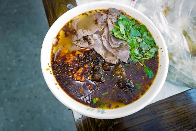 我敢说这座城市的好吃程度，放全国都是数一数二的！