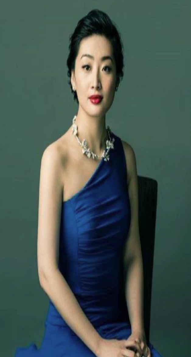 大瓜！宗家海外资产大曝光，美国买1.8亿豪宅，宗馥莉为亲妈铺路