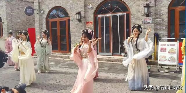 国庆第三天邢台现场直击：这哪是景区，明明是"人海"！