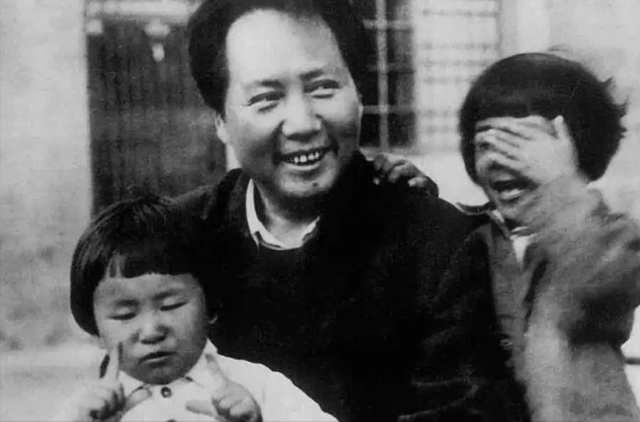 72年李敏怀孕，独自来中南海探亲，毛主席怒道：孔令华太不像话了