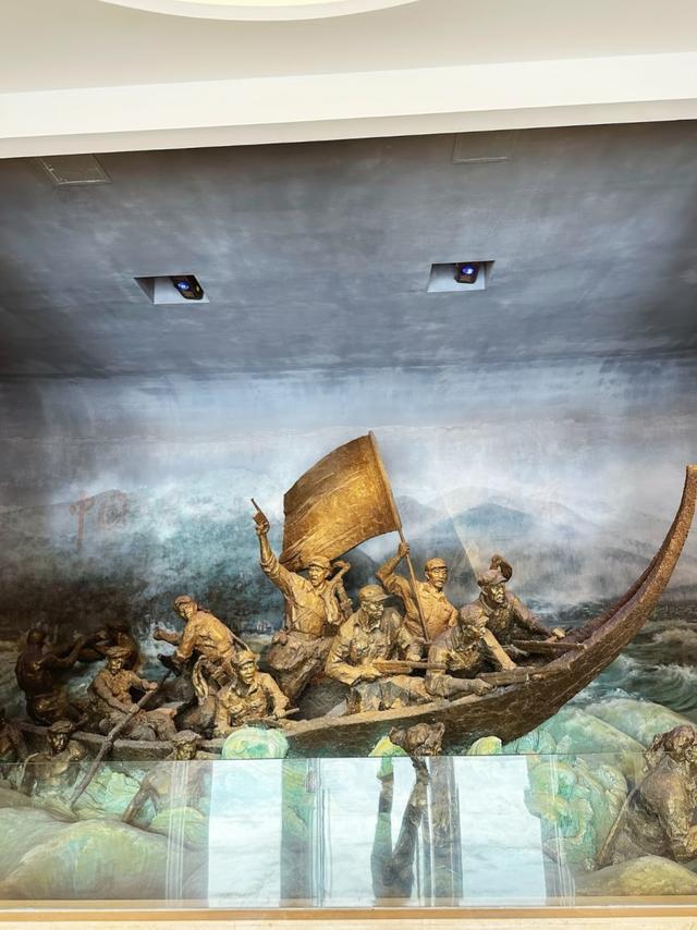 四川的这座小城简直太美了，我游了5大美景，来了根本不想回家。